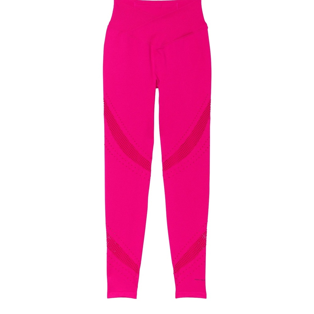 NWT - VS Pink X Chloe X Halle Leggings